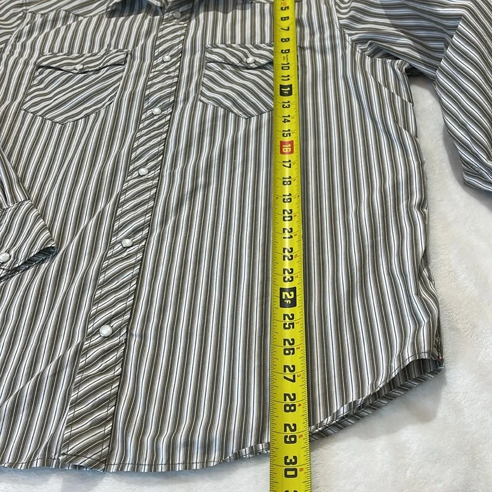 BANANA REPUBLIC SIZE XL SLIM FIT Men's Striped Gray Western Shirt